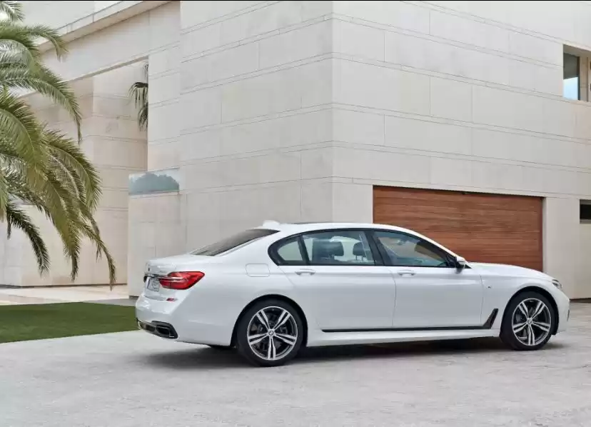 用过的 BMW Unspecified 出售 在 多哈 #6744 - 1  image 